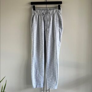 Lululemon On The Fly Pant